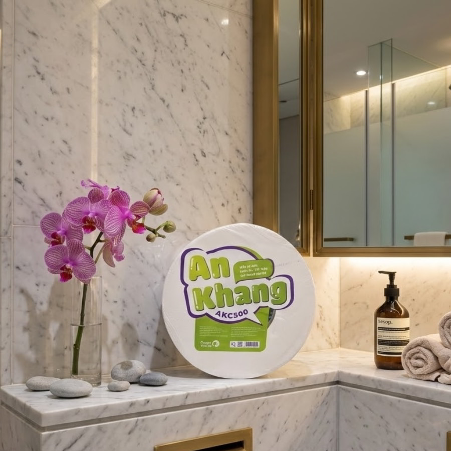 Lưu kho giấy vệ sinh cuộn lớn mùa mưa